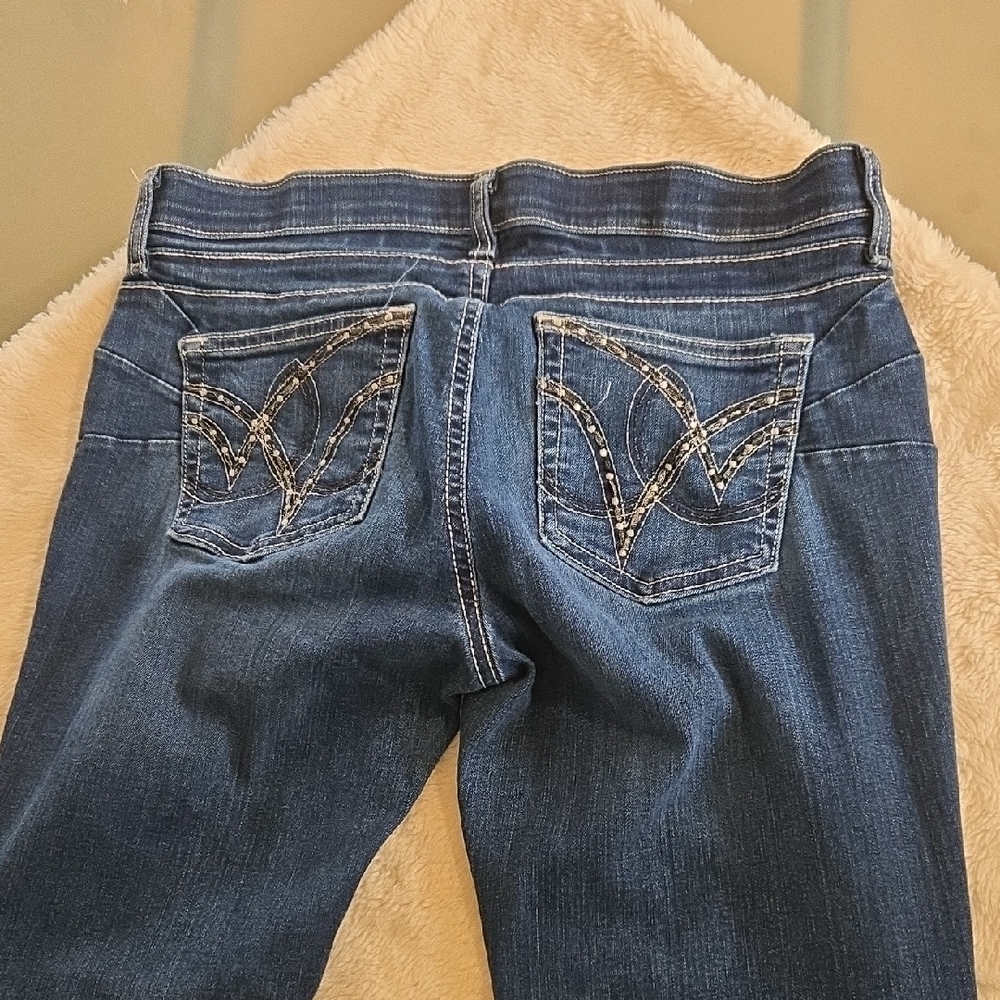 Wrangler Blue Boot Cut Jeans with Embroidered Pocket - Picture 2 of 11